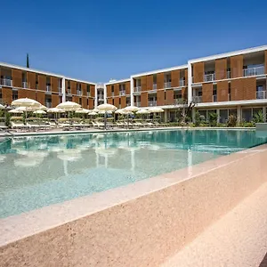 https://olivo-villaggio-albergo.hotelinveneto.com