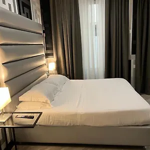 https://the-one-firenze.it-tuscanyhotel.com