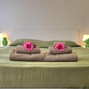 https://infinity-collection.hotelinveneto.com
